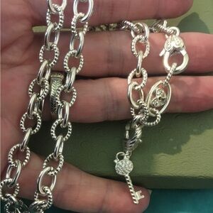 NWOT Judith Ripka Elegant Sterling Silver Key To My Heart Diamonique Necklace